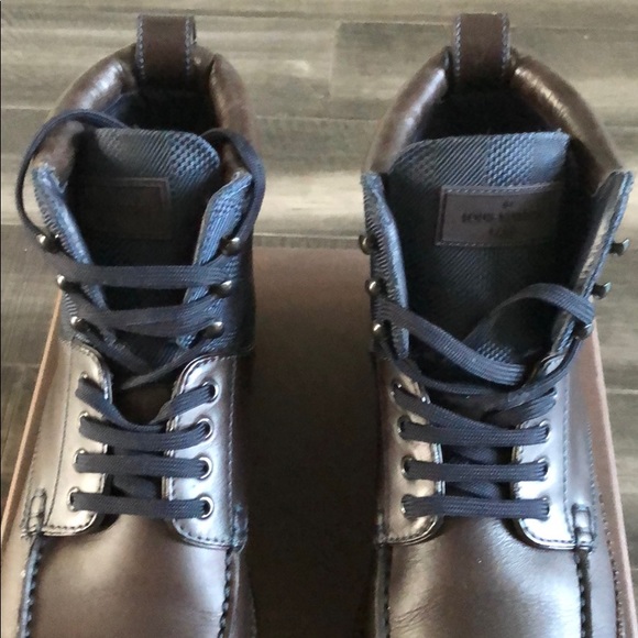 Louis Vuitton lace up Half Boot - Picture 3 of 16